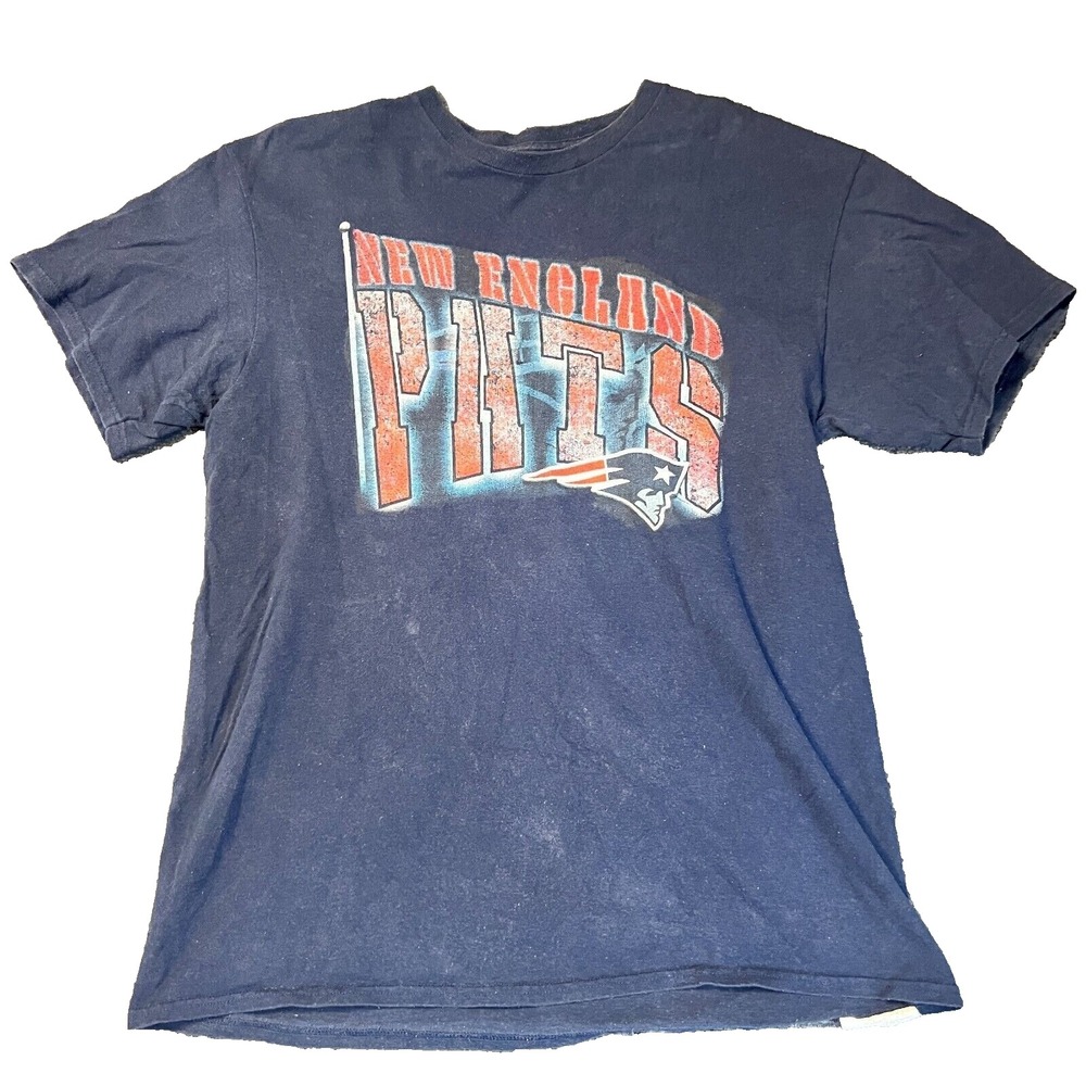 New England Patriots Shirt Mens Large‎ NFL Football Blue Short Sleeve Retro Logo